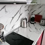Luxury In St. John Park 公寓 班斯科