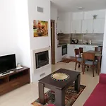 Luxury In St. John Park Apartamento