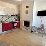 Апартаменты Luxury In St. John Park *