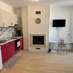 Апартаменты Luxury In St. John Park *