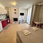 Luxury In St. John Park Апартаменты