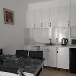 Apartment Luxury In St. John Park