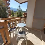 Luxury In St. John Park