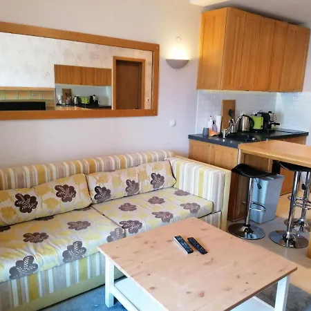 דירה Luxury In St. John Park בנסקו