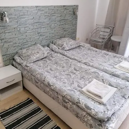 Luxury In St. John Park *