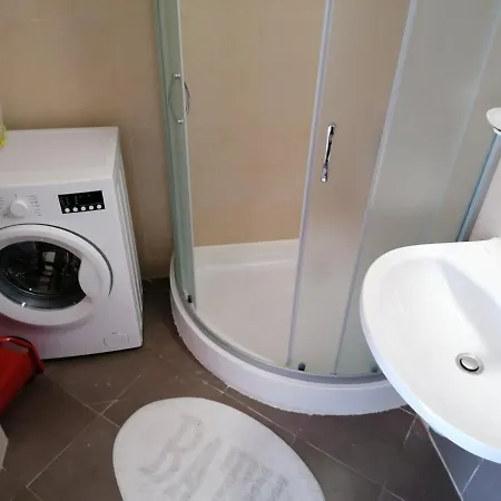 Luxury In St. John Park Apartament