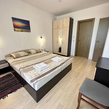 Luxury In St. John Park *