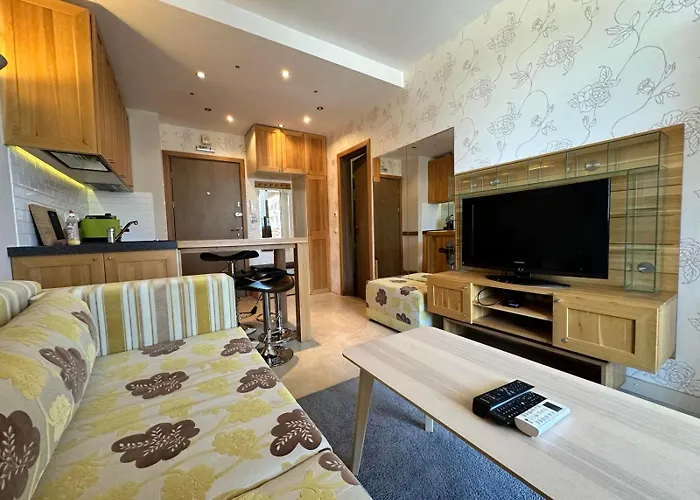 Luxury In St. John Park